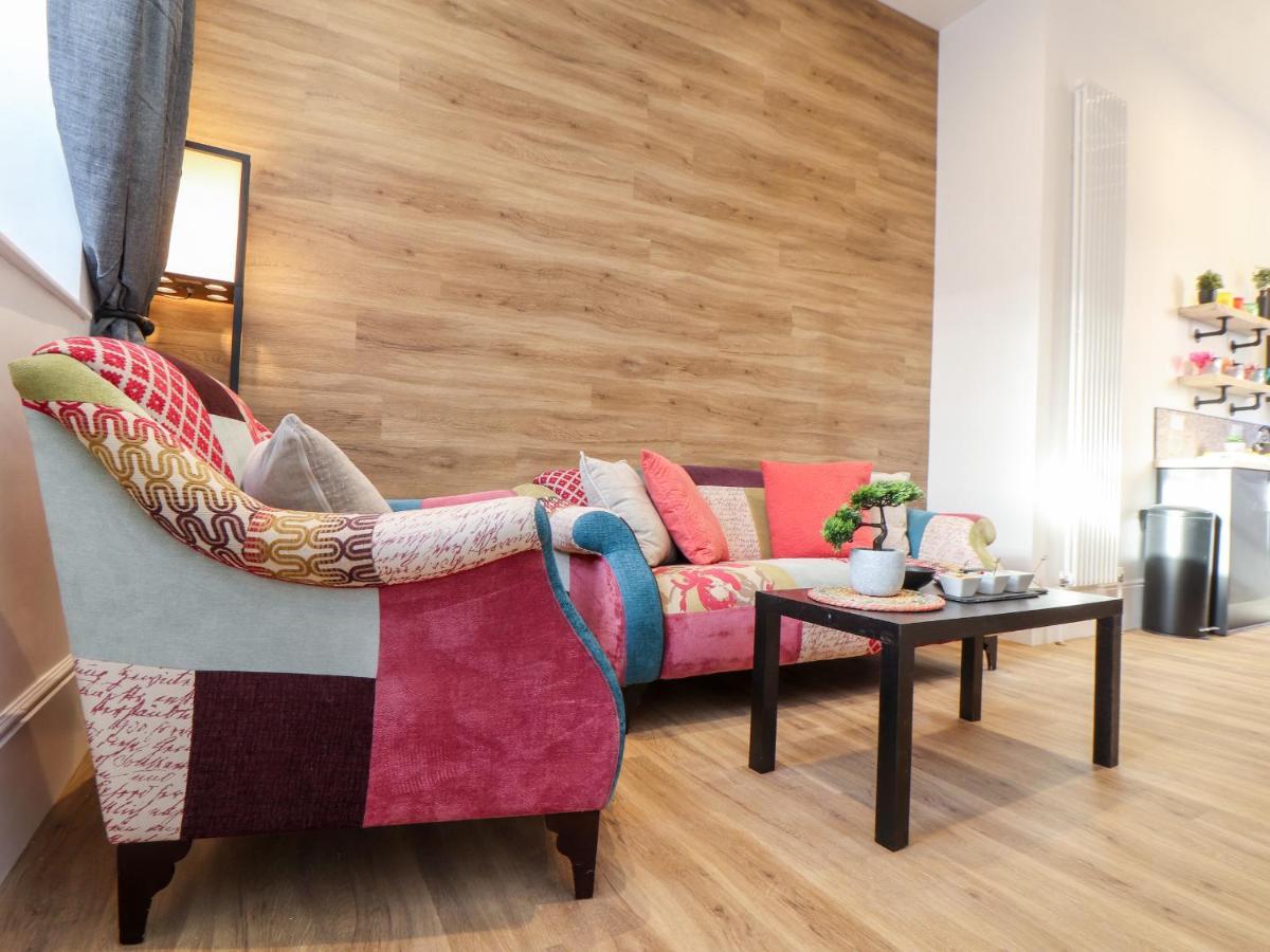 The Dynar Apartment *